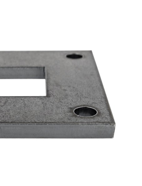 Platine de fixation pour poteau à souder 100 x 100 - trou 45 mm