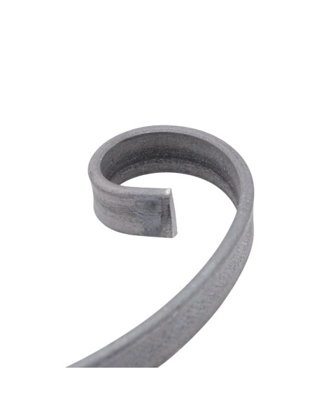 Volute acier en C 14x7 cm