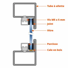 Parclose à clipser en acier brut sur tube à ailette L