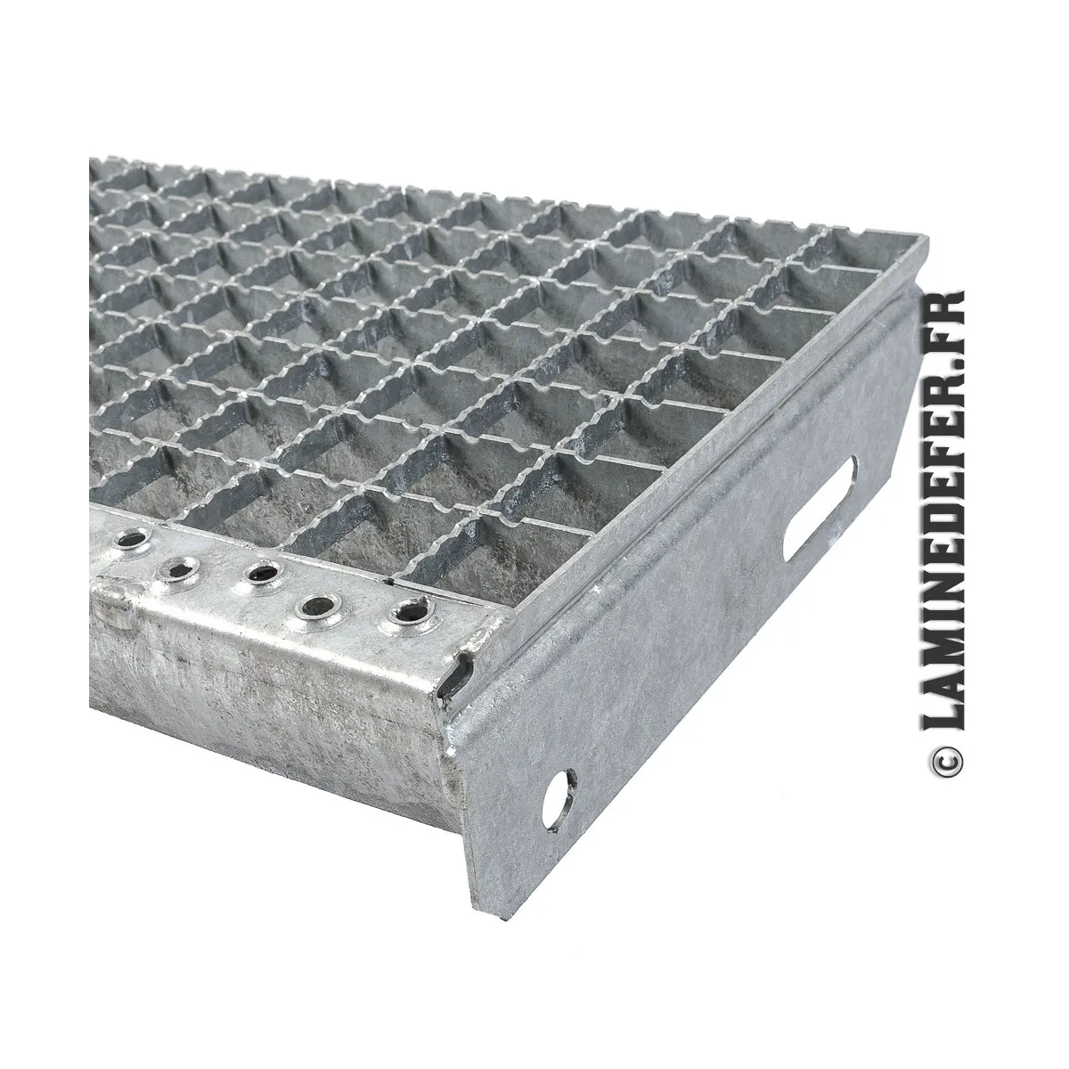 Marche caillebotis acier 800x270 antidérapante