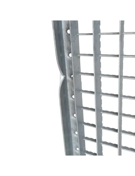 Marche caillebotis acier crantée 800x270 mm - maille 30/30 - DESTOCKAGE